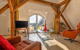SkyView Apartament